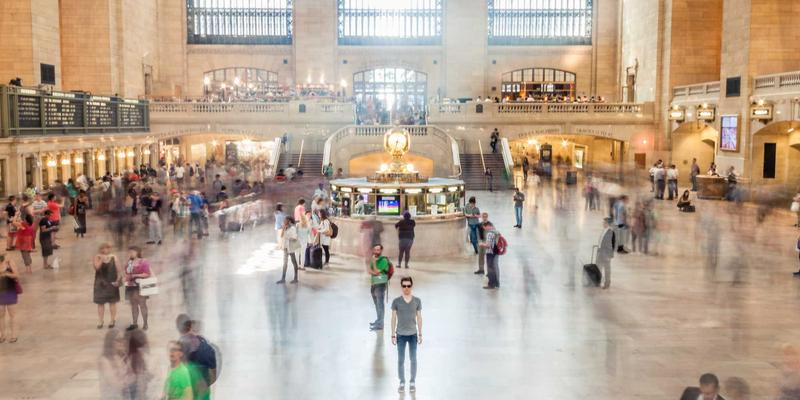 Kelsey Soronen设计作品解析：创意作品集如何定义艺术设计的当代价值