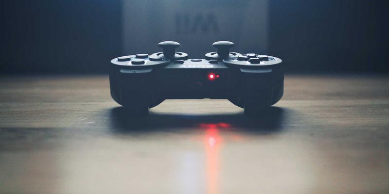 艺术作为调解语言：探索Kelsey Soronen如何通过艺术设计与作品集搭建社区对话桥梁